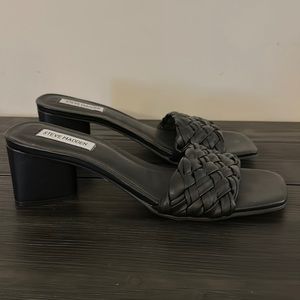 Steve Madden sandals size 9